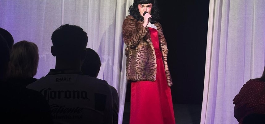 F8ac70ea 87Ba 44D2 8C1d Ac6661d01e9b