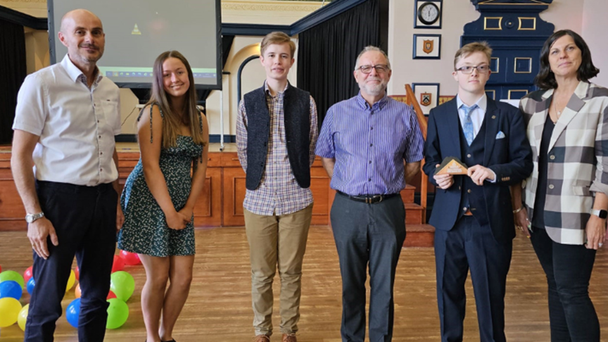 Gary, Phoebe, Thomas, Pete, Robert And Jo North (1)